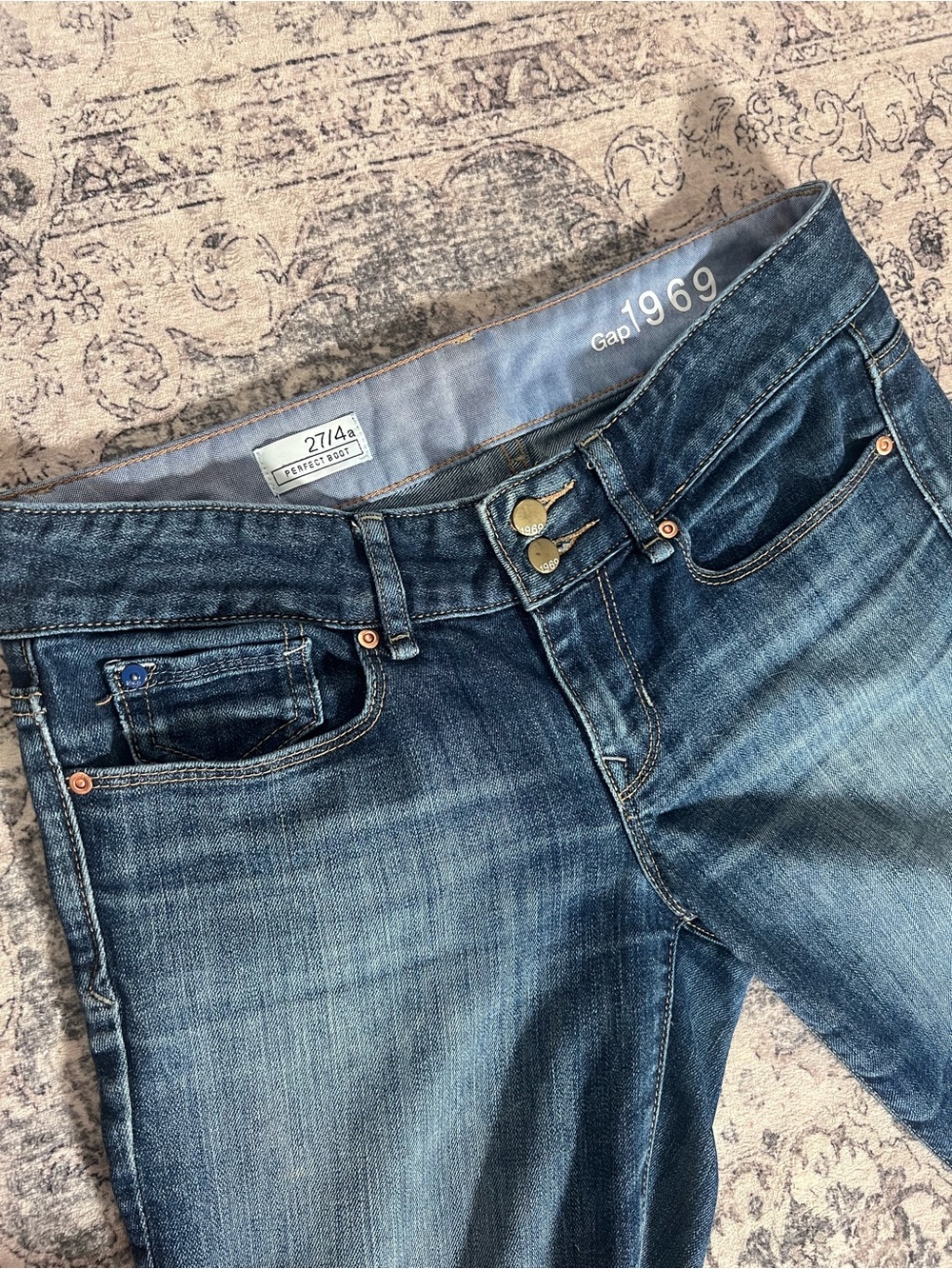 GAP vintage Women's Medium Wash perfect Bootcut Jeans Sz 27 - Picture 9 of 10
